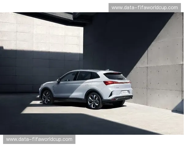 山口雷诺法vs:驾驭未来,智享出行新纪元! 山口雷诺法vs:驾驭未来,智享出行新纪元!